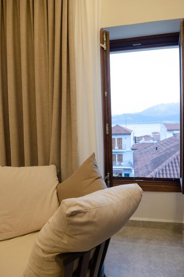 Leone Suites Навпакт Екстер'єр фото