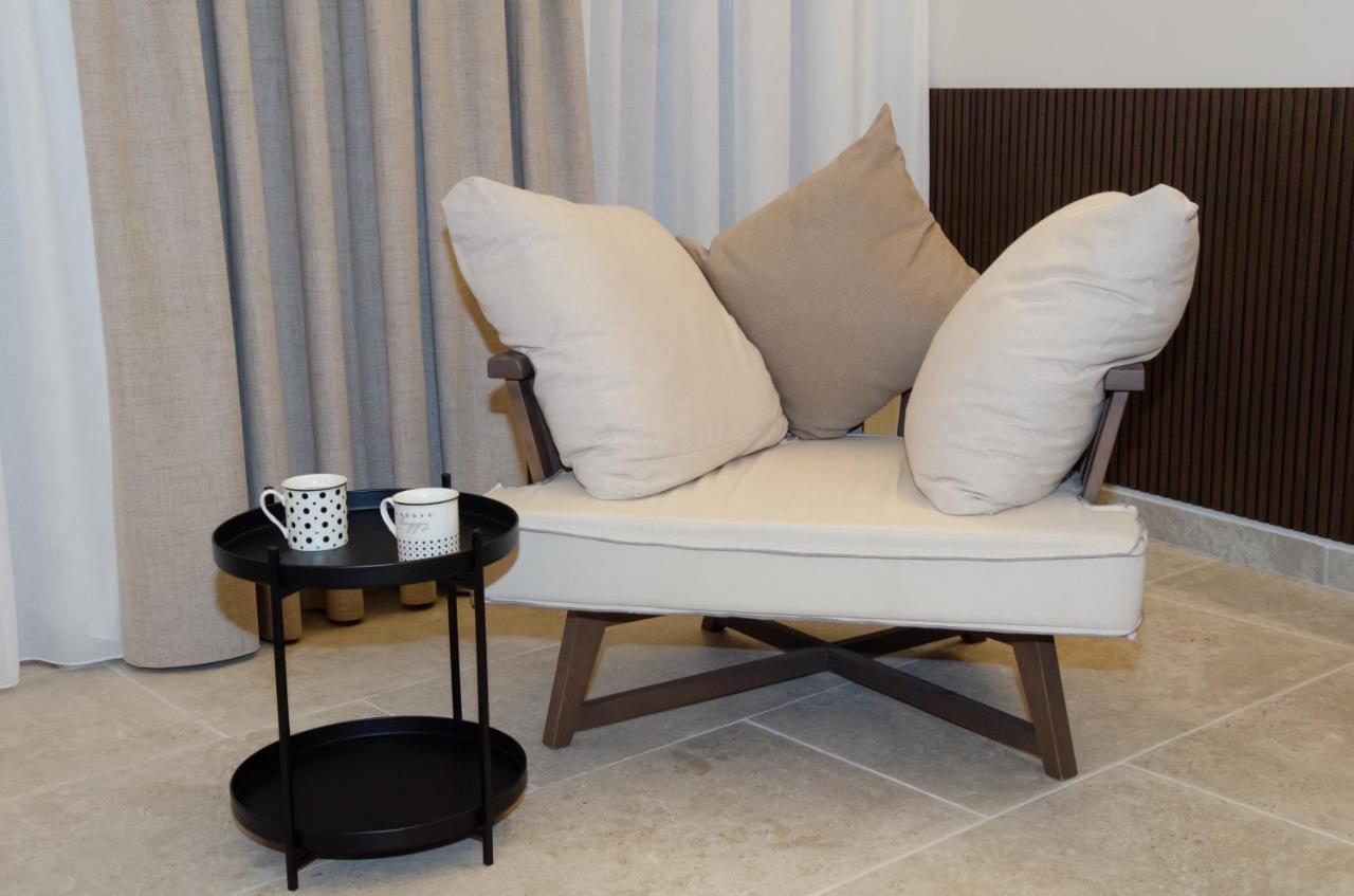 Leone Suites Навпакт Екстер'єр фото