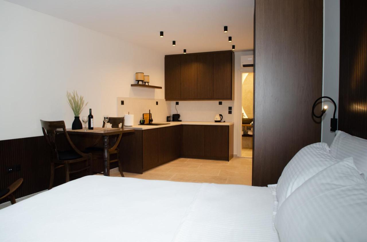 Leone Suites Навпакт Екстер'єр фото